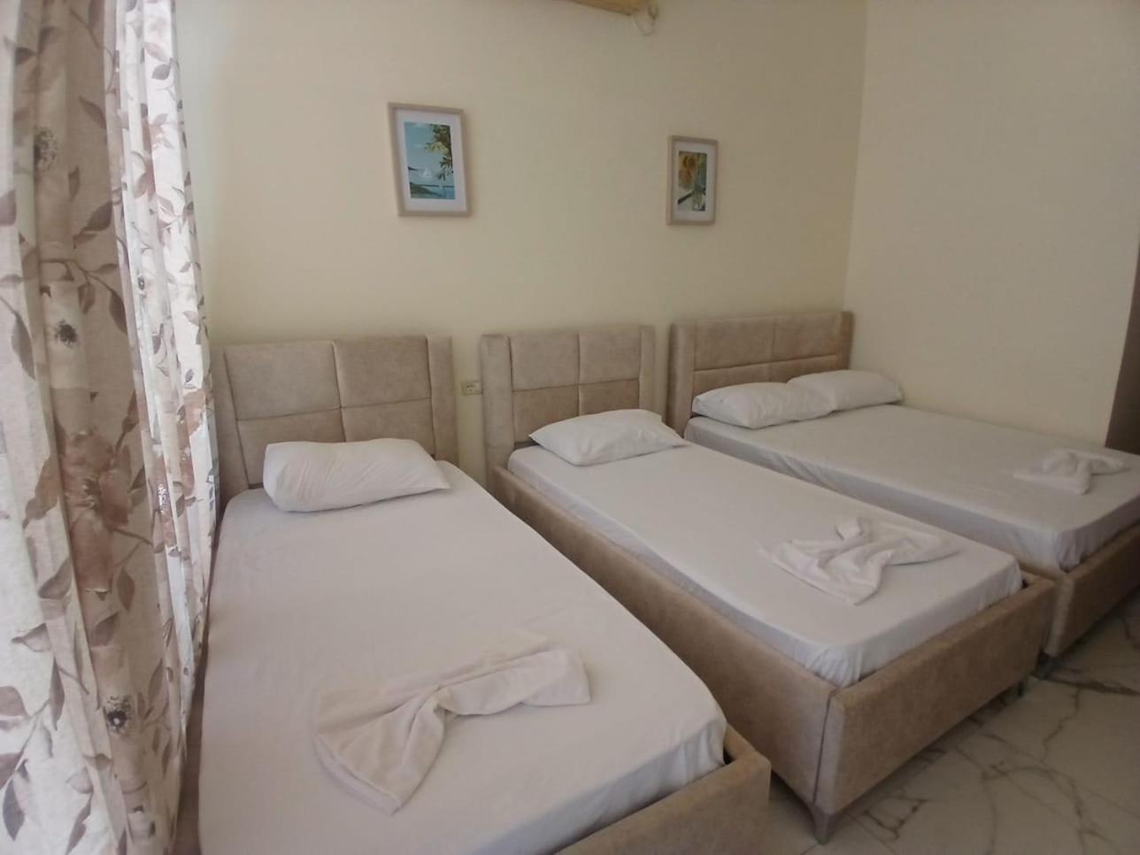 Hotel Rossi Влёра Экстерьер фото