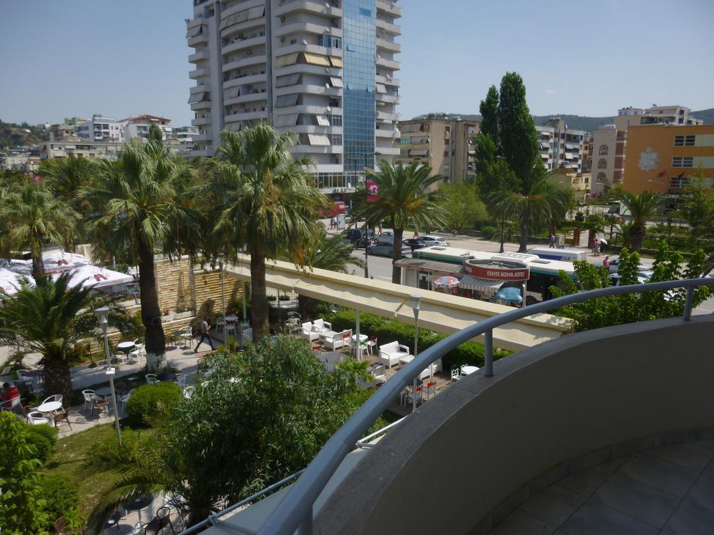 Hotel Rossi Влёра Экстерьер фото